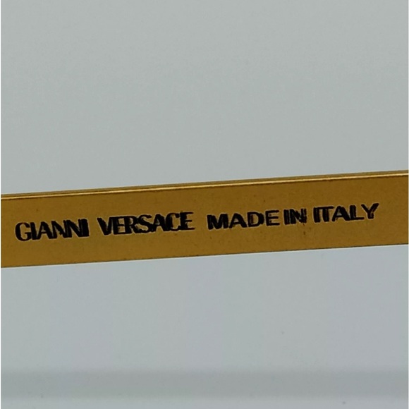 Authentic Gianni Versace Sunglasses  S59 Men's Gold needs new nose pads - Picture 8 of 11